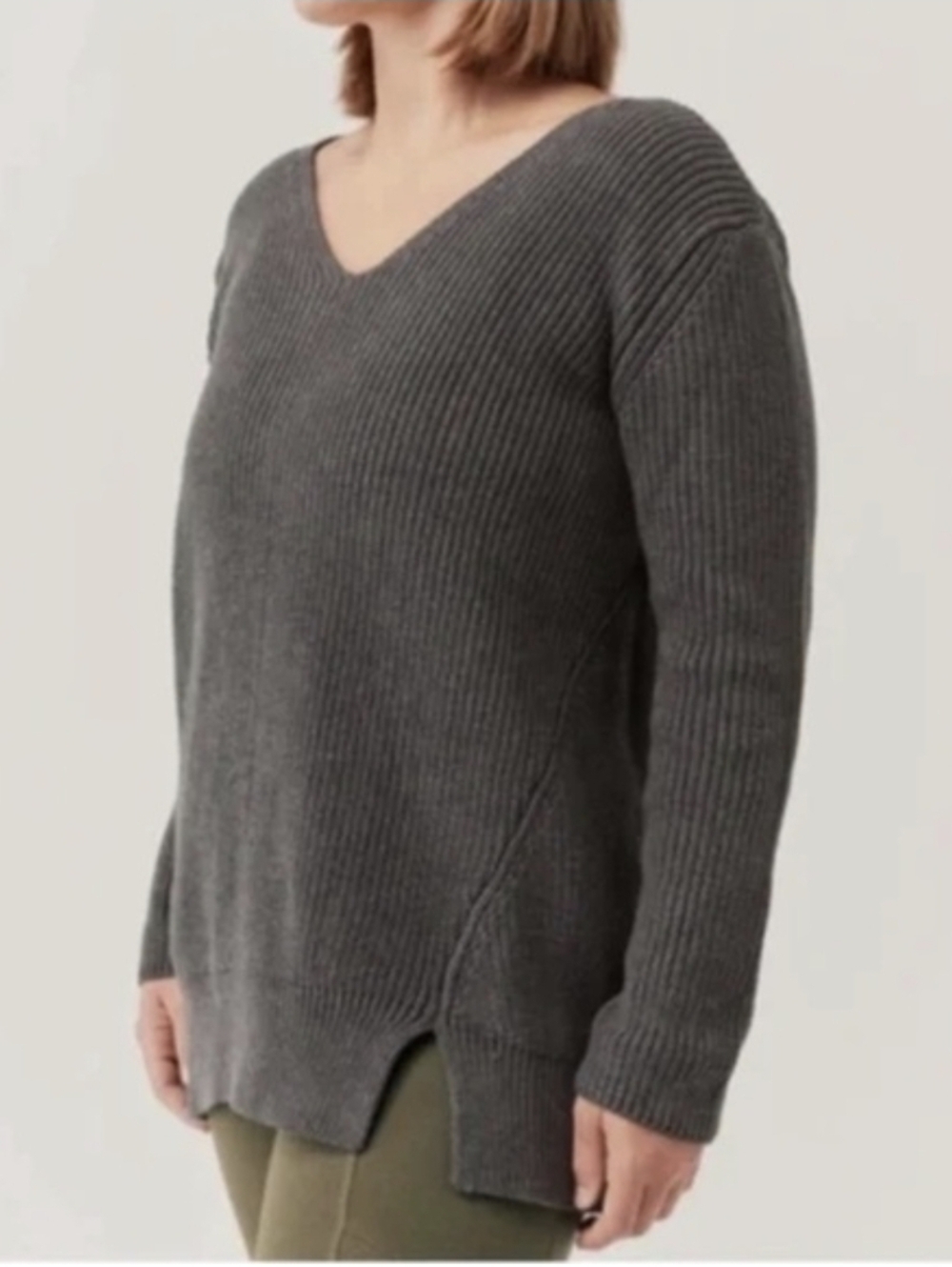 Pact Women's V-Neck Chunky Charcoal Organic Sweater